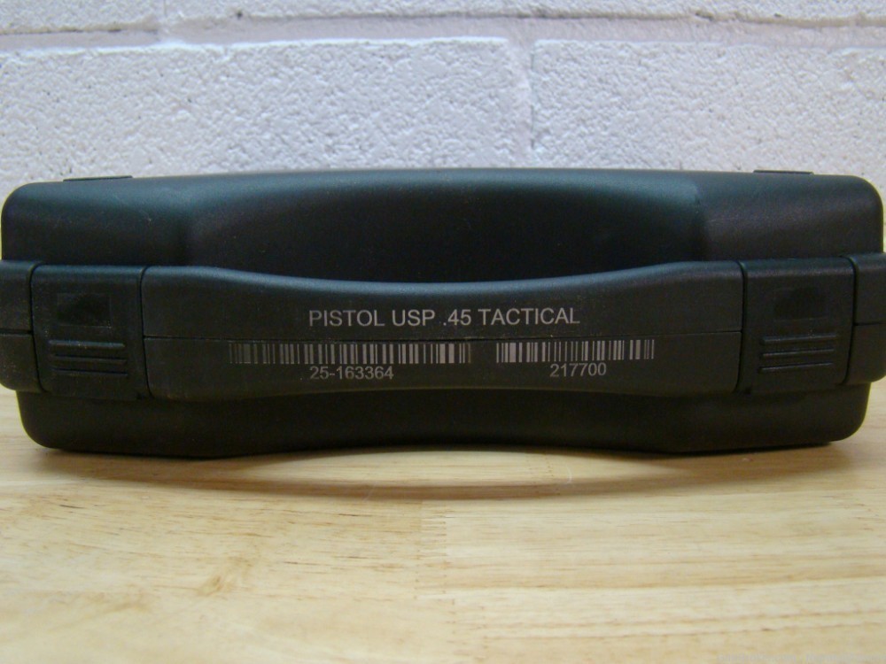 Pair of HK USP-45 Tactical V1 .45ACP Pistols, H&K consec serial #'s USP 45-img-6