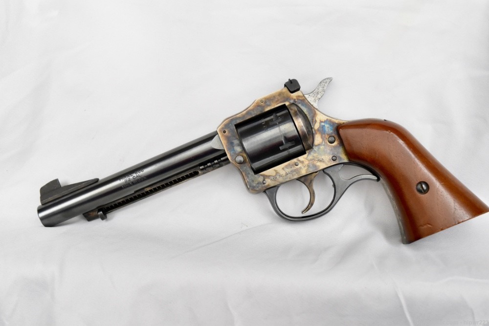 Harrington & Richardson H&R Model 686 double action .22 LR revolver-img-1