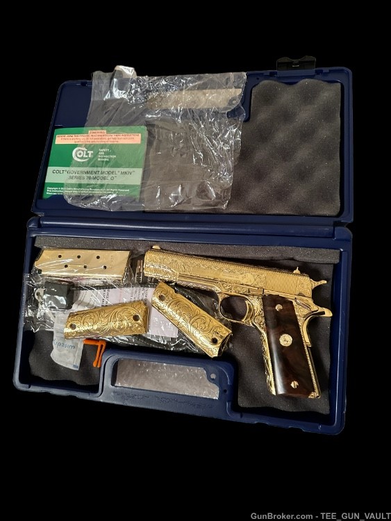 COLT CUSTOM 1911 GOVERNMENT .45 ACP FULLY ENGRAVED 24K PLATED WITH 2 GRIPS-img-9