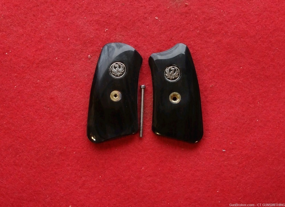 Buffalo Horn Grip Inserts w/Ruger Mdlns for Ruger SP101 Models!-img-0