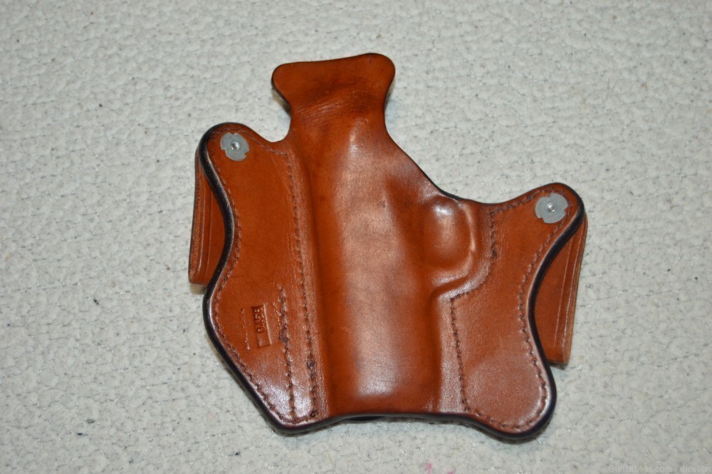 Improved SUMMER SPECIAL Style RH Leather IWB 3" 1911 Molded Holster-img-1