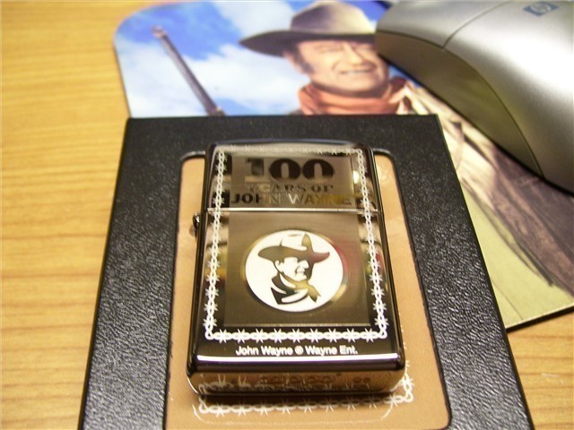 John Wayne 100 Years Zippo Lighter-img-3