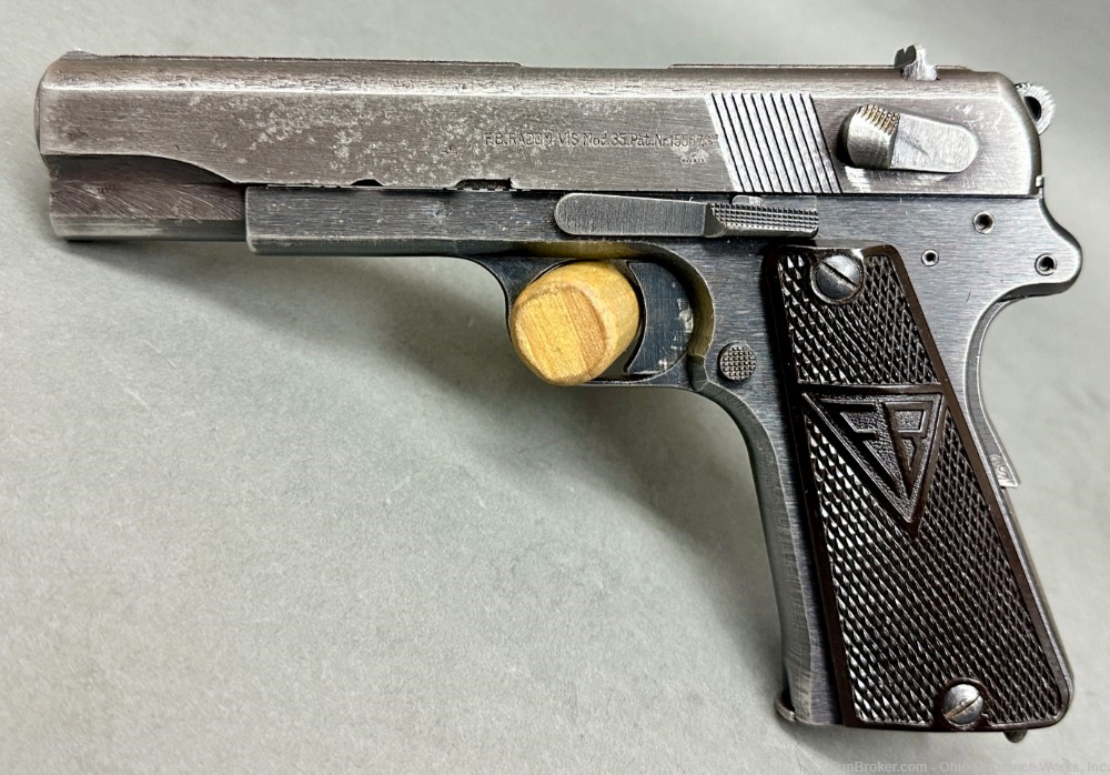 Late Type 3 Radom P.35 (p) Pistol-img-0
