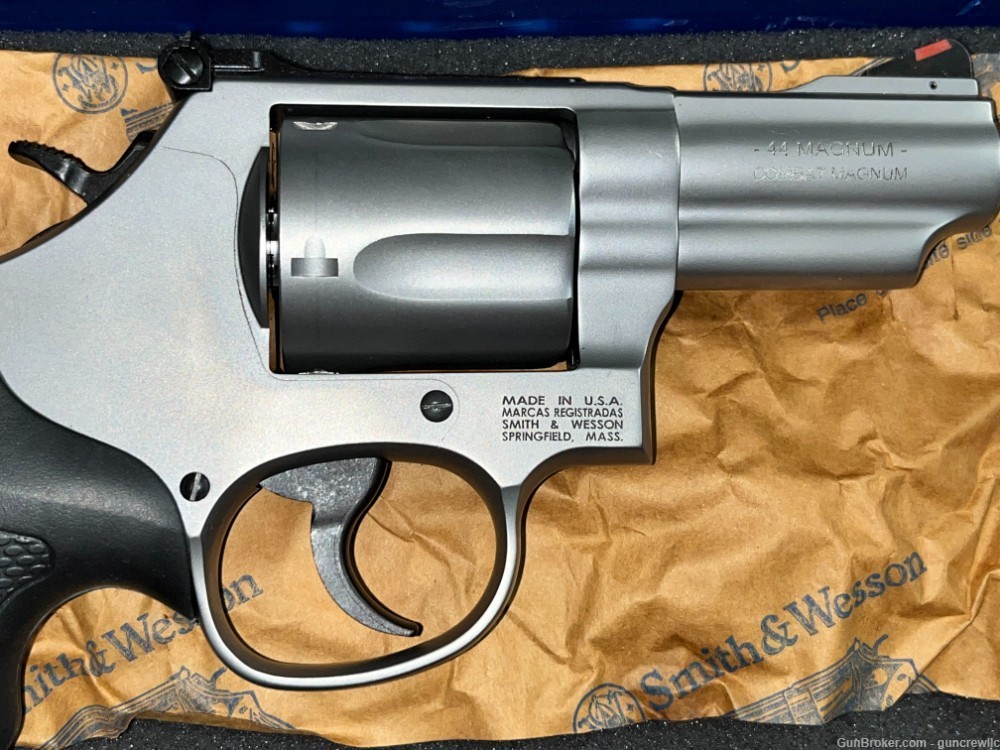 Smith & Wesson S&W Model 69 Combat Magnum 44Mag 10064 SS 2.75" Layaway-img-9