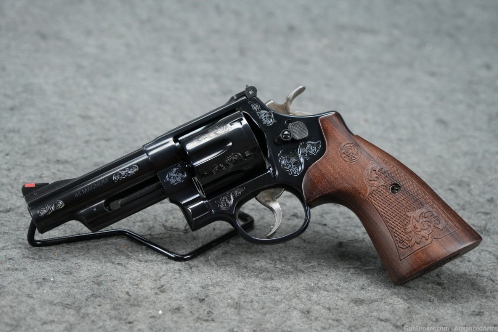 Smith & Wesson Model 29-10 Engraved 44 Magnum 4" Barrel-img-1