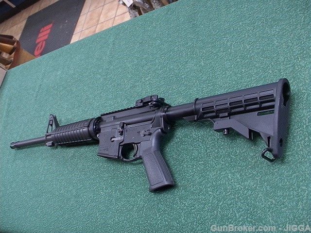 Used Ruger AR15 5.56MM-img-1