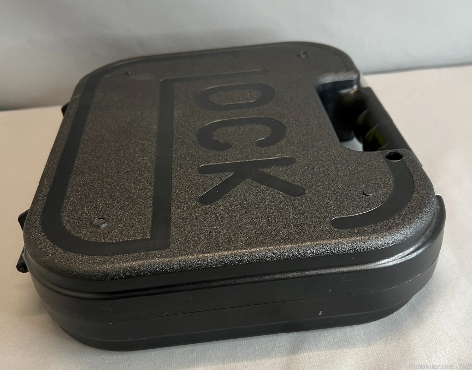 RARE COLLECTIBLE Glock Lockable Lock Box Case-img-4