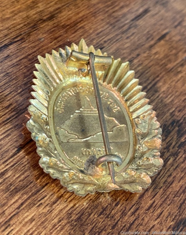 Post WW1 1930s-40s GERMAN KYFFHAUSERBUND GOLD Badge Stone Mint-img-3