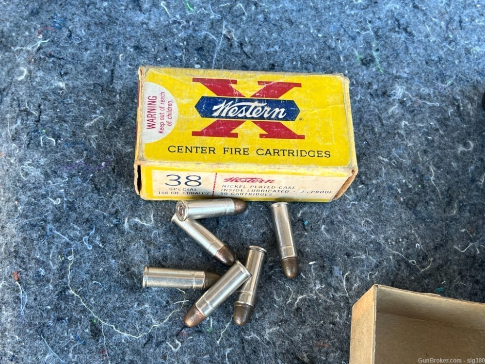 ANTIQUE & VINTAGE AMMO COLLECTION -img-3