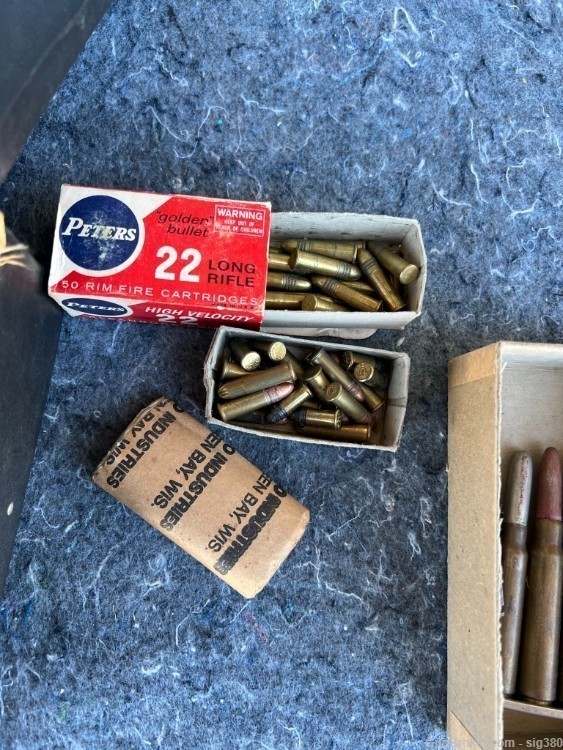 ANTIQUE & VINTAGE AMMO COLLECTION -img-2