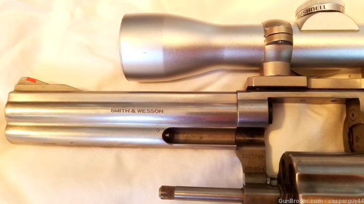 Smith and Wesson 686-4 .357 W/ Leupold mount rings and Bushnell scope-img-4