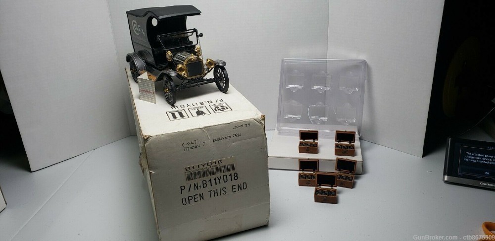  COLT Franklin Mint 1913 Ford Model T Delivery Truck-img-0