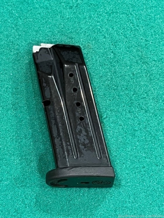 Smith & Wesson MP9 Compact Factory 9mm Magazine 12rd Hicap-img-1
