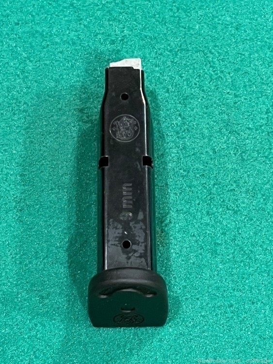 Smith & Wesson MP9 Compact Factory 9mm Magazine 12rd Hicap-img-2