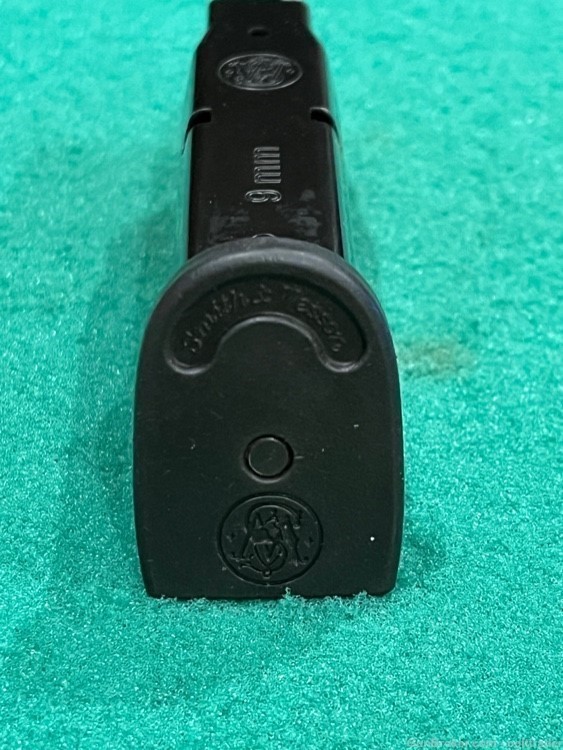Smith & Wesson MP9 Compact Factory 9mm Magazine 12rd Hicap-img-5