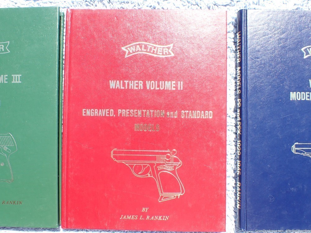 WALTHER PP & PPK REFERENCE BOOK WALTHER ENGRAVED & PRESENTATION REFER BOOK -img-2