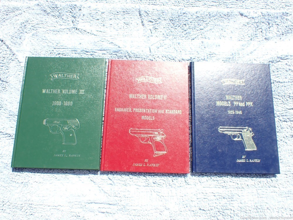 WALTHER PP & PPK REFERENCE BOOK WALTHER ENGRAVED & PRESENTATION REFER BOOK -img-0