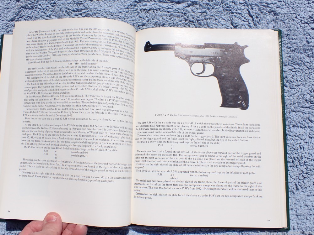 WALTHER PP & PPK REFERENCE BOOK WALTHER ENGRAVED & PRESENTATION REFER BOOK -img-34