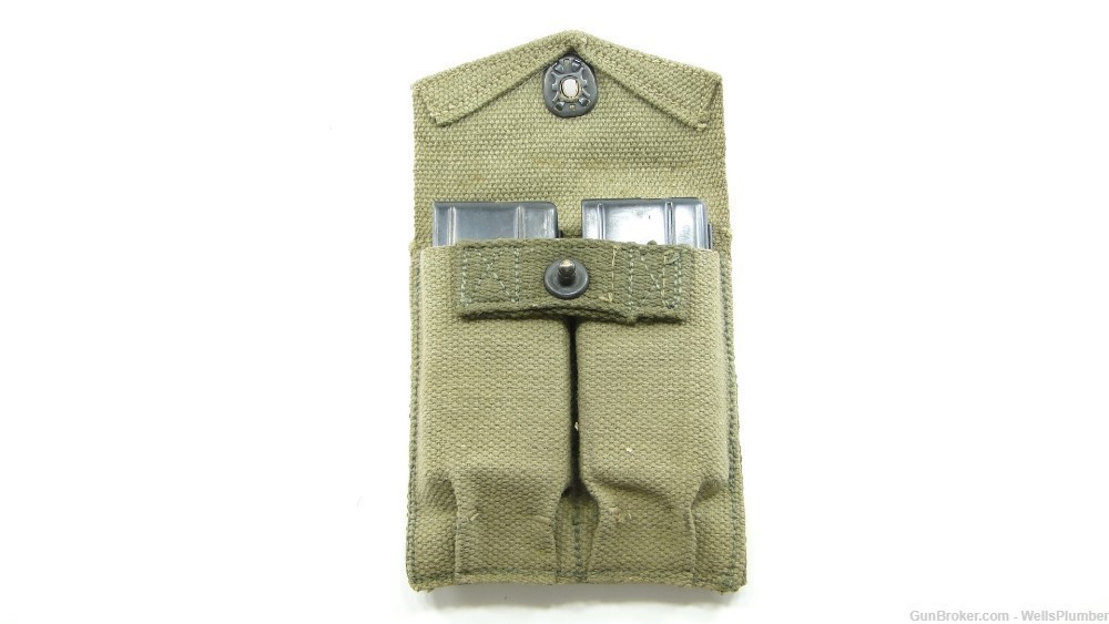 USMC WWII M1 CARBINE STOCK AMMO POUCH WITH 2-15 ROUND MAGAZINES DATED 1944-img-2