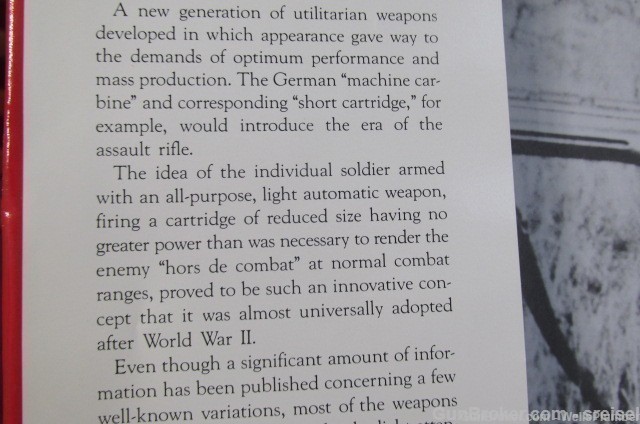 THE GERMAN ASSAULT RIFLE 1935-1945 BY PETER R. SENICH REFERENCE BOOK-img-4