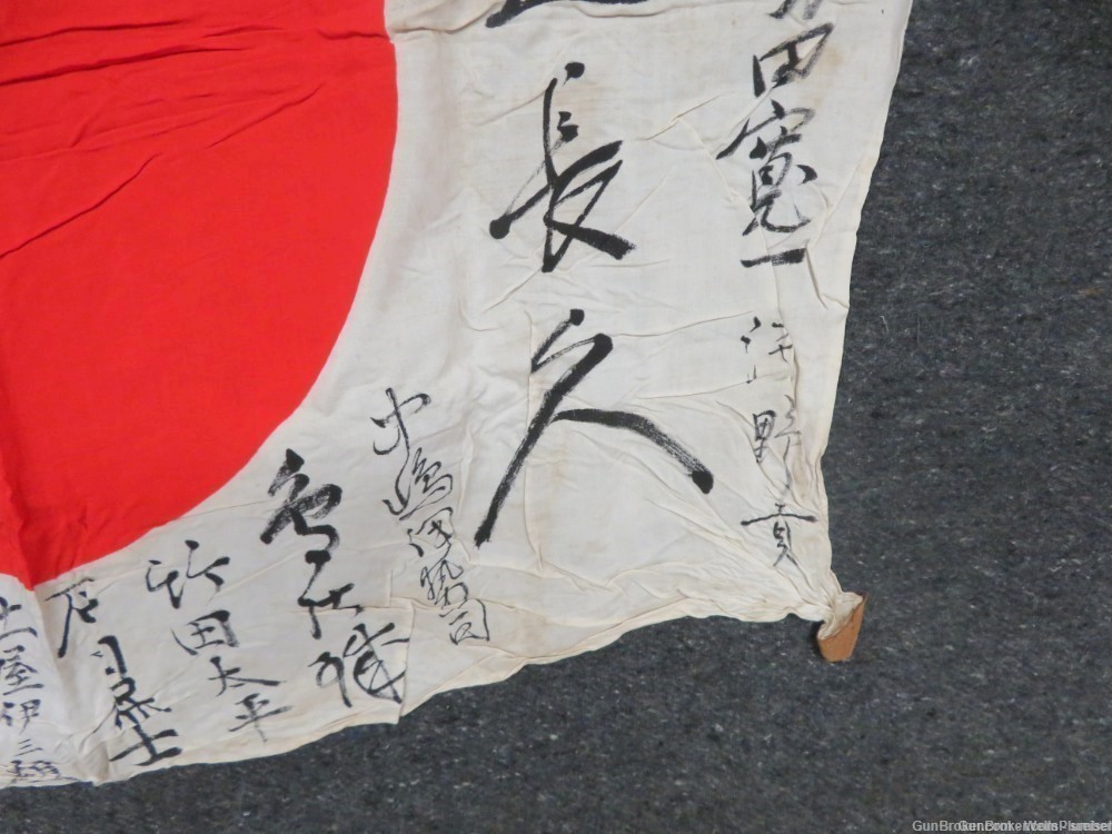 JAPANESE WWII HINOMARU MEATBALL FLAG WITH SIGNED KANJI CHARACTERS (RARE)-img-5