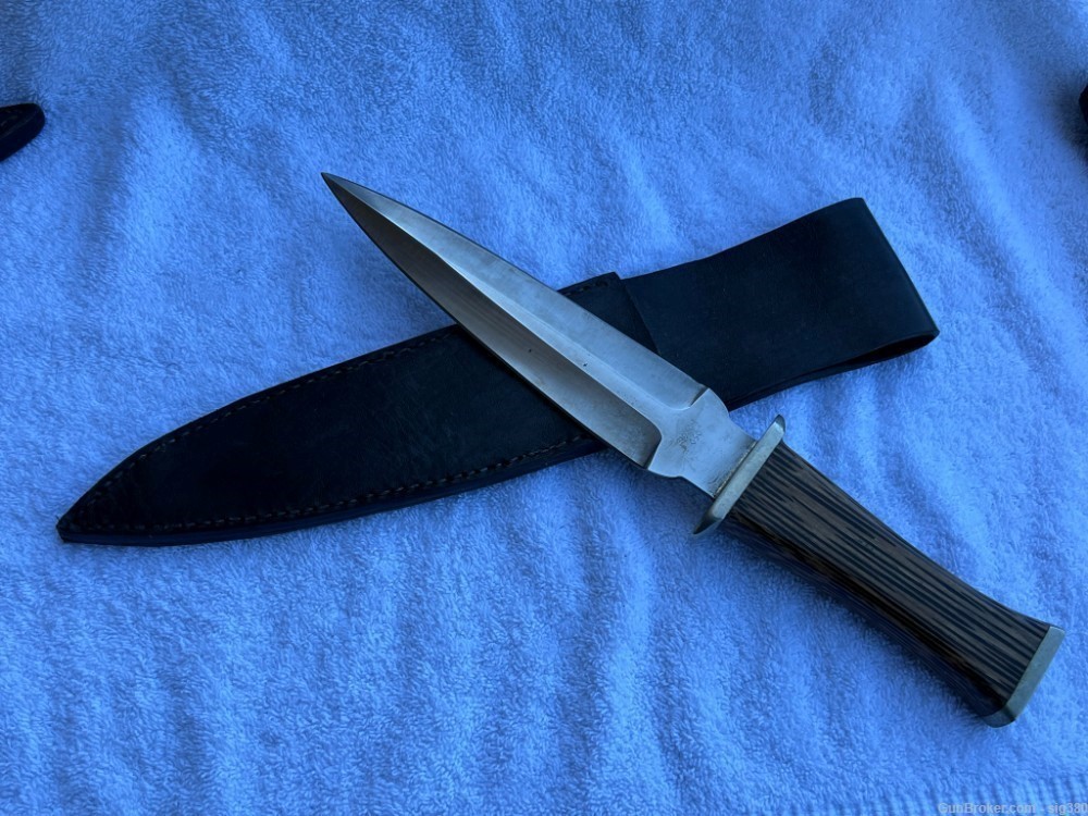 CUSTOM HAND FORGED OSO FORGE LARGE DAGGER HUNTING KNIFE WITH SCABBARD-img-0
