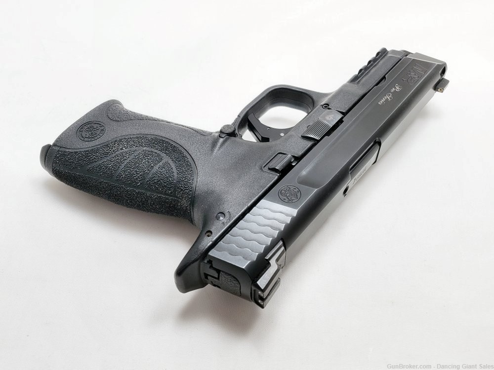 Smith & Wesson M&P9 Pro Series 9mm 178035 w/ Apex Tactical Upgrades-img-2