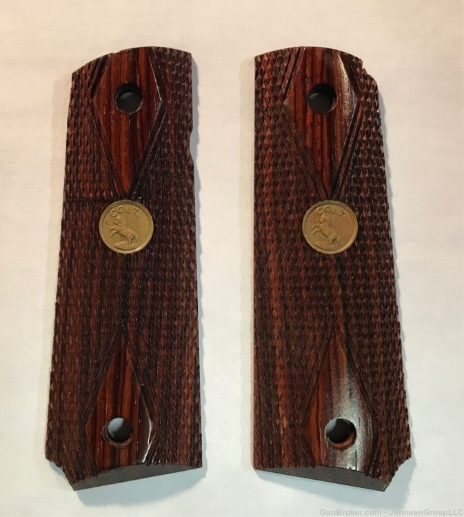 Colt 1911 double diamond rosewood grips with colt emblem-img-0