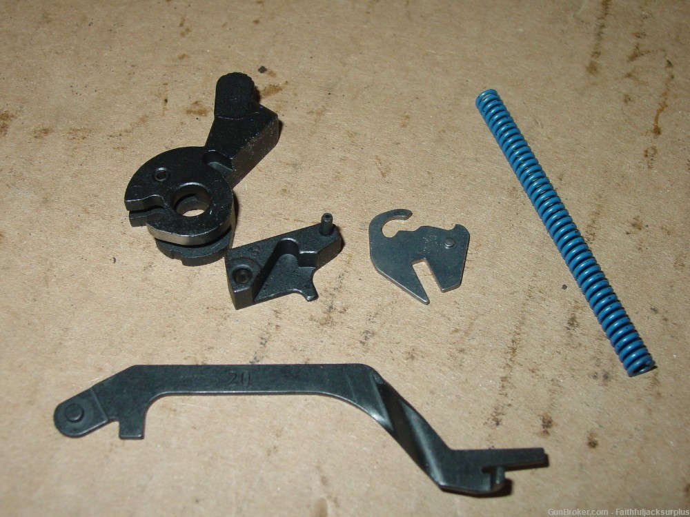 Lot Factory NOS HK USP Pistol Sear Strut Spring Hammer Parts Kit German -img-0