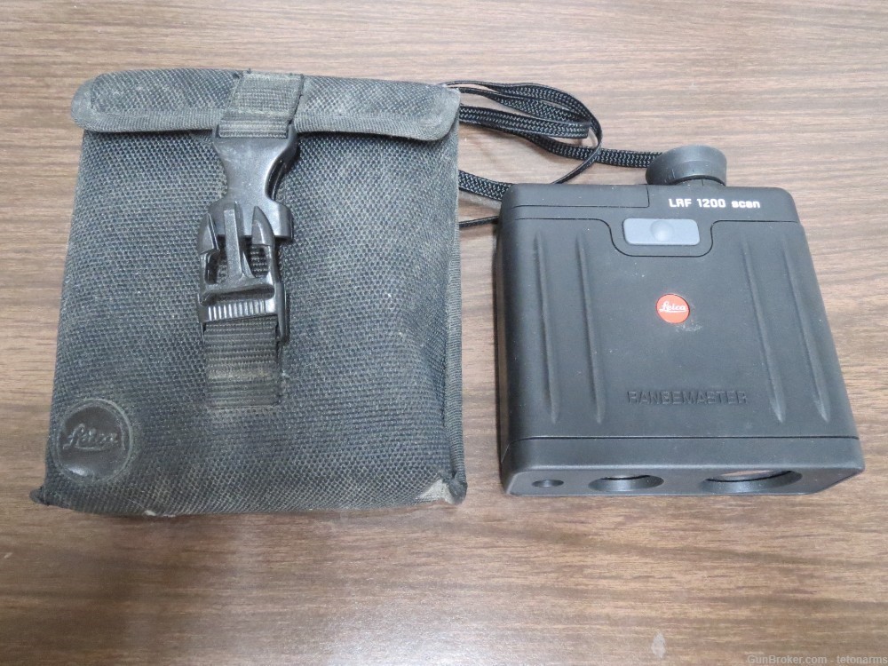 Leica Range Master 1200, LRF 1200 scan, with carry holster, works, used-img-0