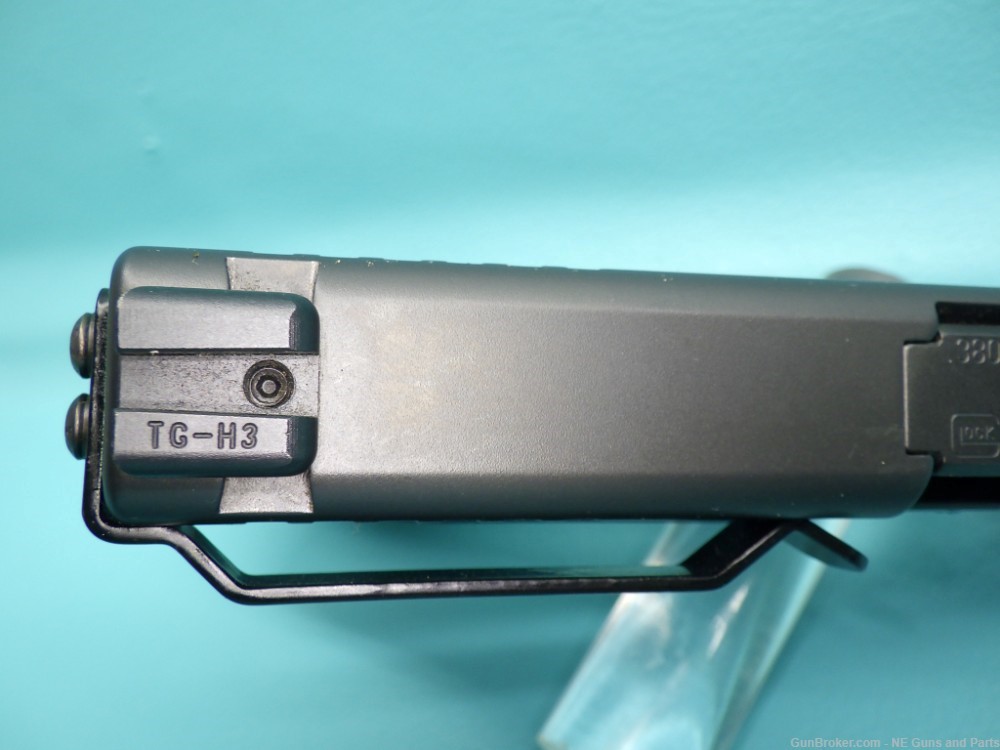 Glock 42 .380acp 3.25"bbl Pistol W/ Night Sights, Belt Clip, & 2 Mags-img-10