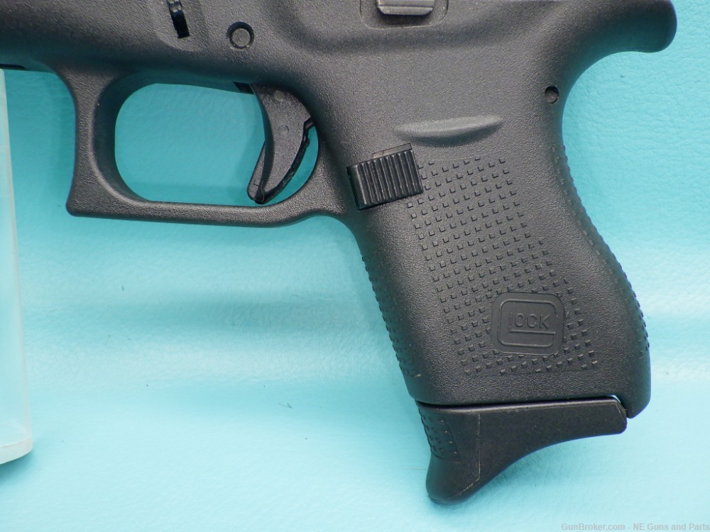Glock 42 .380acp 3.25"bbl Pistol W/ Night Sights, Belt Clip, & 2 Mags-img-6