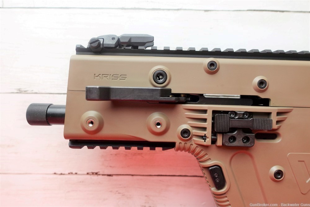  New Kriss Vector SDP G2 9mm Pistol FDE Finish FREE SIG OPTIC No Reserve!-img-2