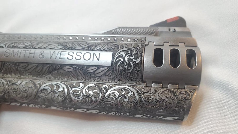 Ultra Rare Custom Engraved S&W Smith & Wesson 460 XVR 5" barrel-img-8