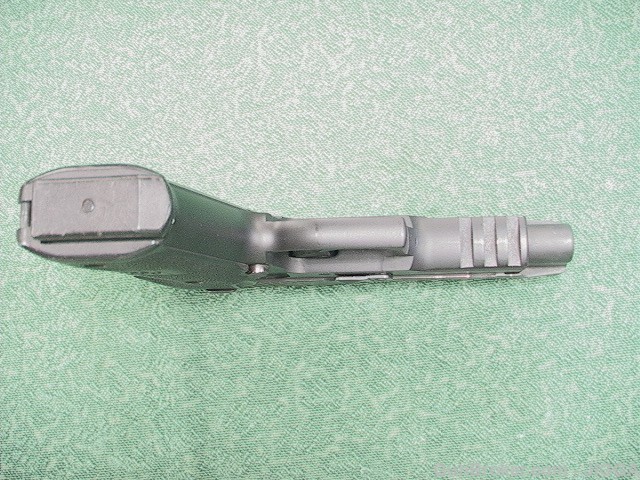 Sig Sauer P220 .45 acp-img-2