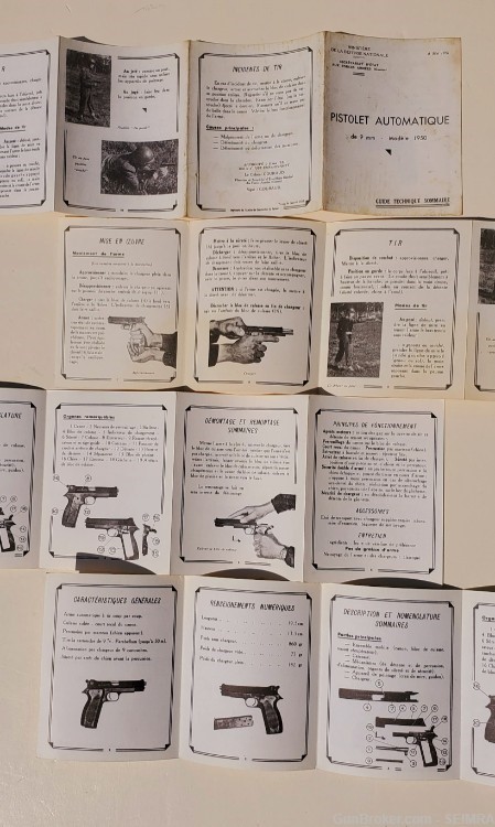 FRENCH POST WWII GOVERNMENT PRINTED WEAPONS IDENTIFICATION BROUCHERS-img-0