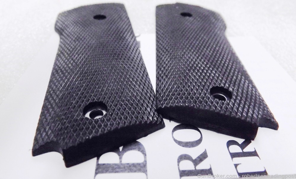 Uncle Mike’s Rubber Checkered Grips for S&W 59 459 659 1980’s Mint 59505-img-4