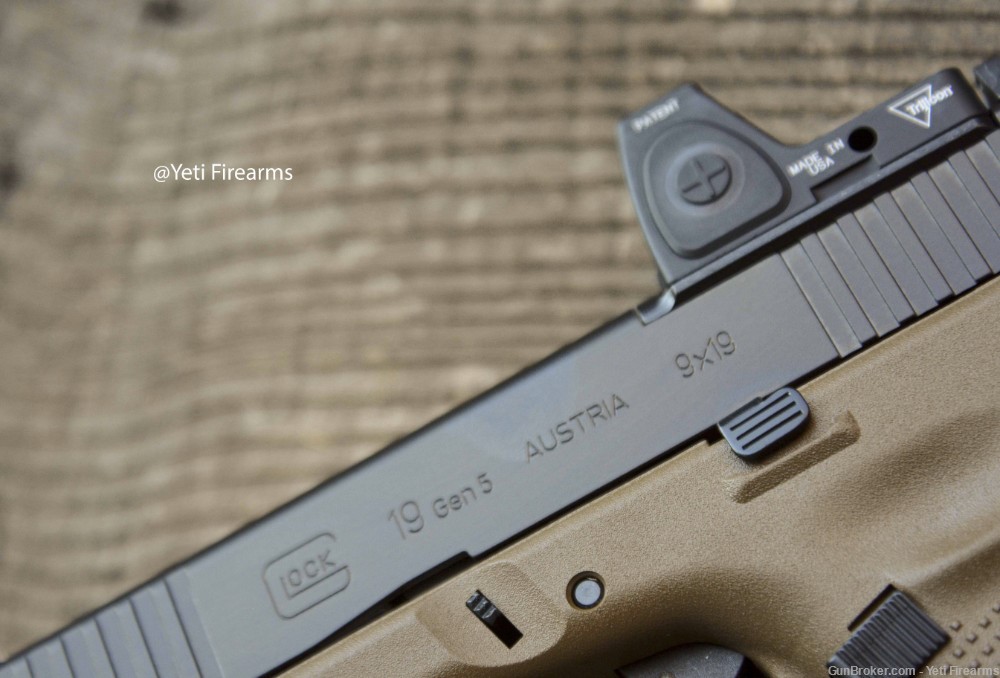 Glock 19 Gen 5 MOS 9mm Factory FDE W/ CHPWS V4 & Trijicon RMR RM06 G19 G5 -img-8