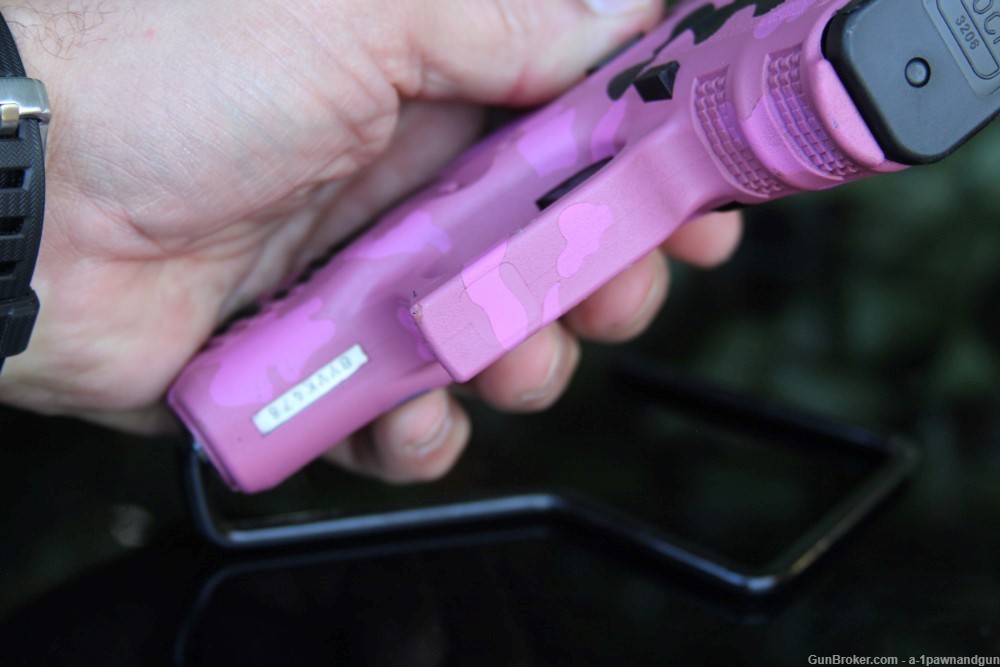 Glock 26/3 9mm Pink Camo  Duracoat Custom-img-11