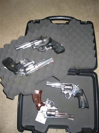 Plano 4 Pistol/Revolver Case-NEW!-img-3