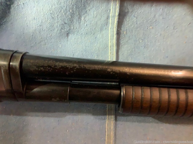 Winchester Model 12 12ga pump action shotgun-img-3