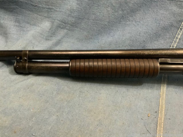 Winchester Model 12 12ga pump action shotgun-img-11