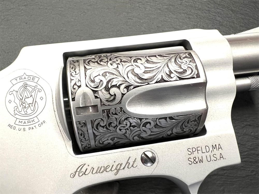 Smith & Wesson S&W 642 American Scroll Classic Carry ALTAMONT Engraved-img-6