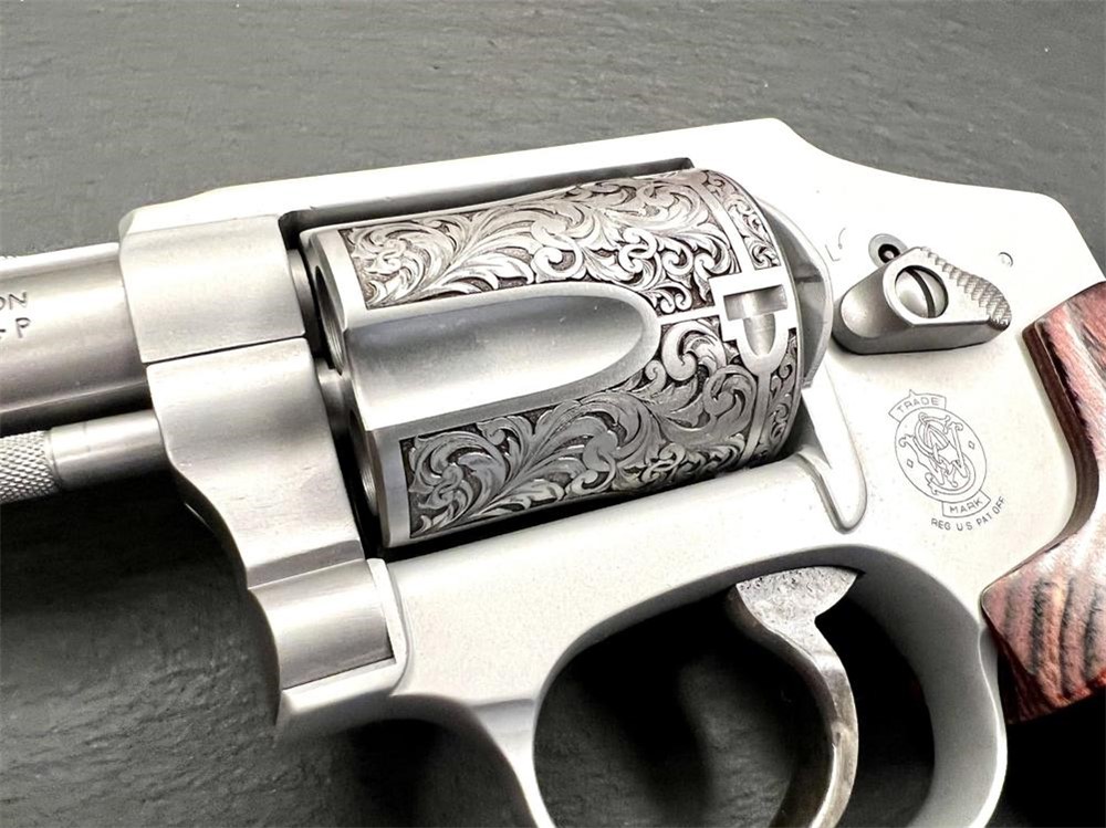 Smith & Wesson S&W 642 American Scroll Classic Carry ALTAMONT Engraved-img-2