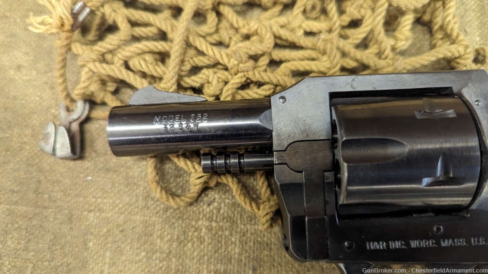 H&R Mod 732 .32 revolver -img-3