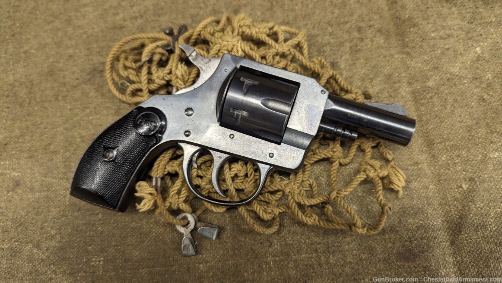 H&R Mod 732 .32 revolver -img-0