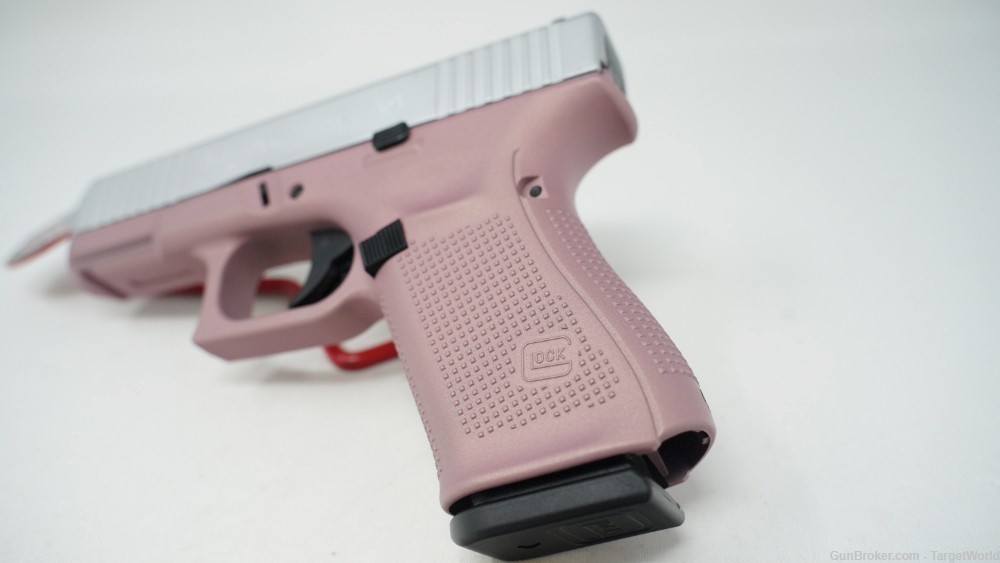 GLOCK 19 G5 9MM CEREKOTE PINK CHAMPAGNE AND SHIMERING ALUMINUM FINISH-img-6
