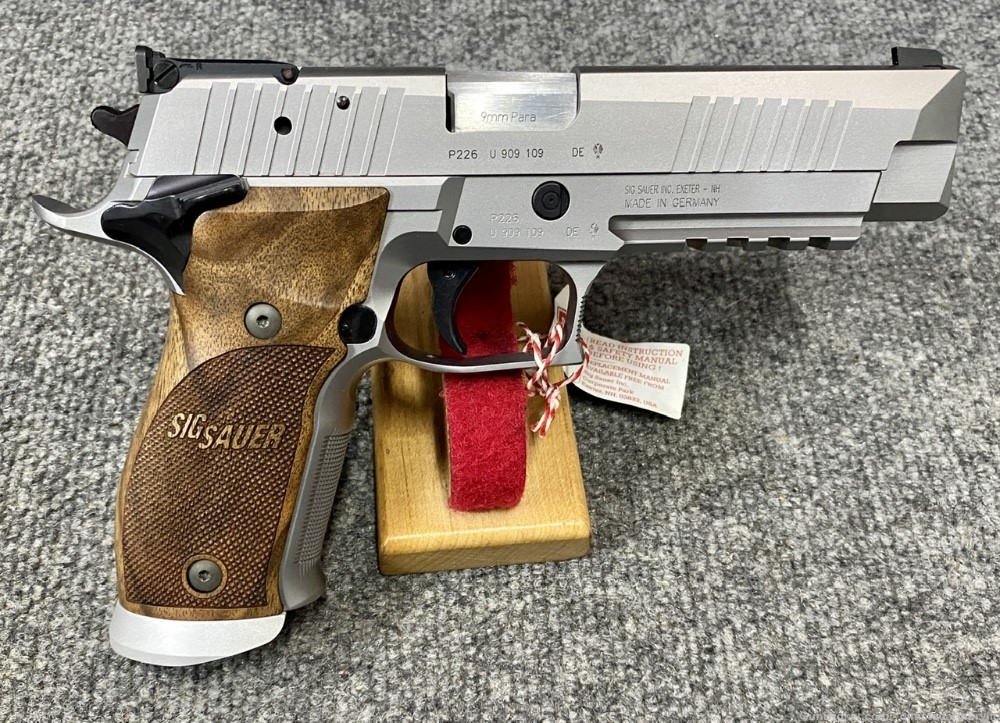 Sig Sauer P226 X-Five Classic SAO German Master Shop 2014 Unfired Collector-img-6