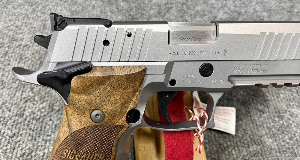Sig Sauer P226 X-Five Classic SAO German Master Shop 2014 Unfired Collector-img-8