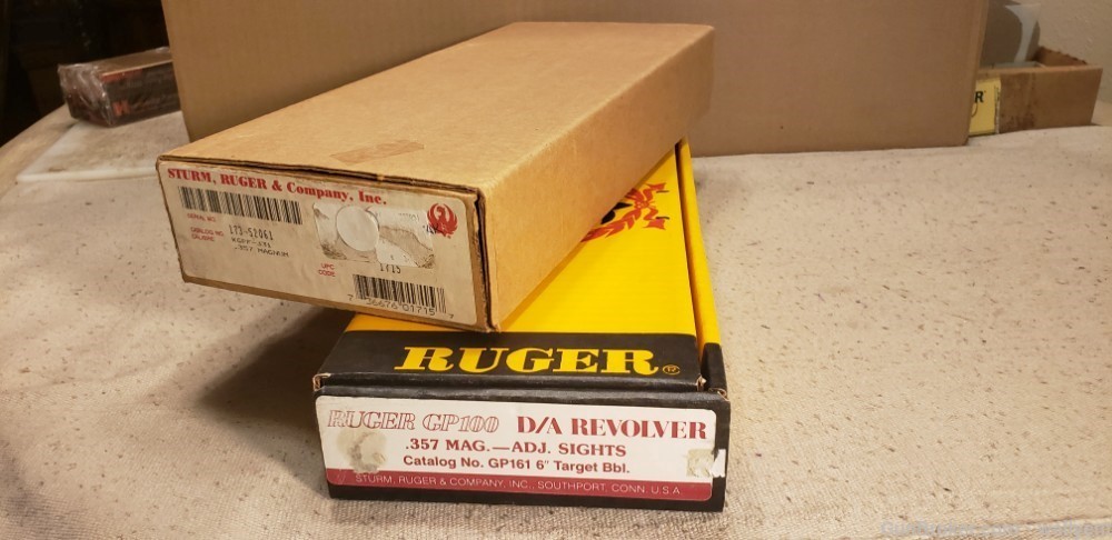 Ruger Factory Box, Bag and Sleeve vintage GP100 D/A Revolver .357 Magnum -img-4